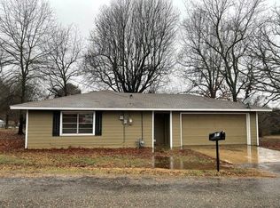 1305 Cope Dr, Paris, TX 75462