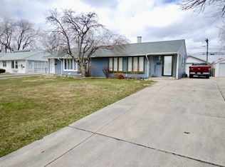 4236 W 87th Pl, Hometown, IL 60456
