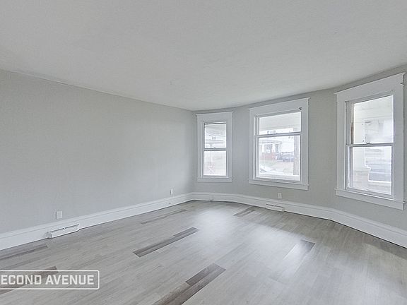 3rd image of 5380 Winchester Ave