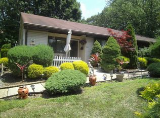 83 Overlook Way UNIT A, Manalapan, NJ 07726
