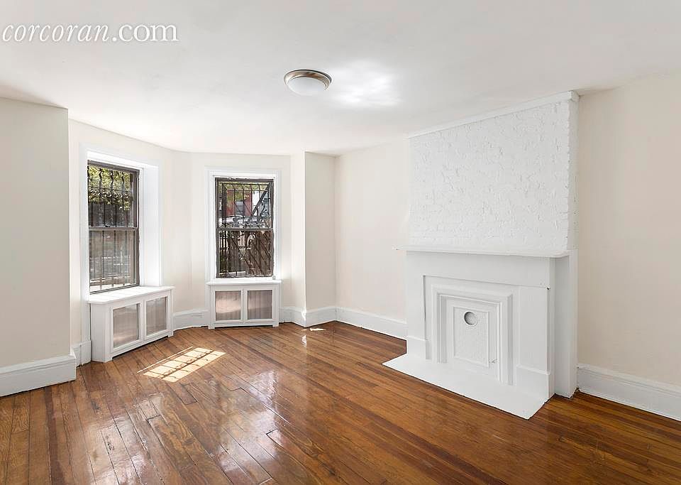 1st image of 489 16th St #1