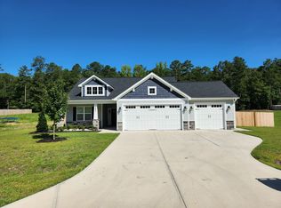 153 Edgefield Dr, Sanford, NC 27332