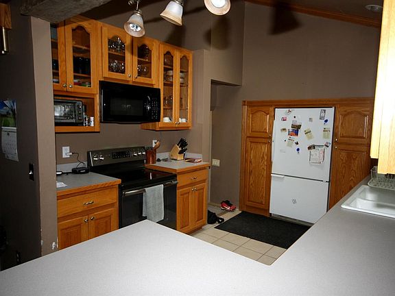 5th image of 22 S Belmont Cir