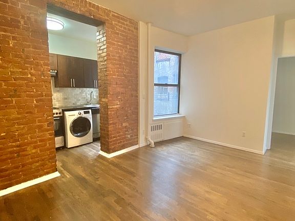 2nd image of 1229 1st Ave #10A