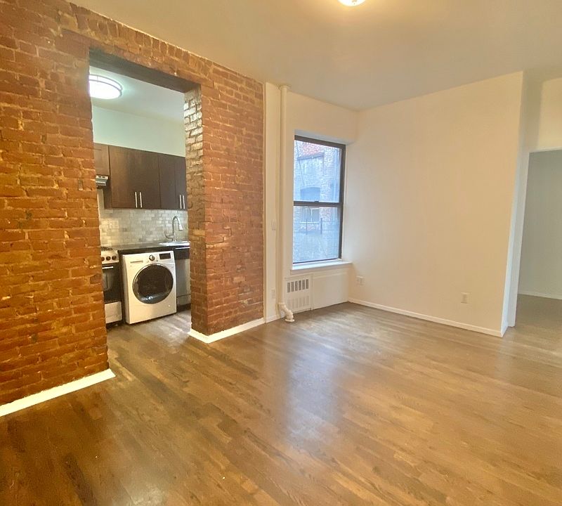 1st image of 1229 1st Ave #10D