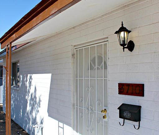 4th image of 3710 W El Caminito Dr