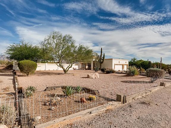 2nd image of 721 N 106th St