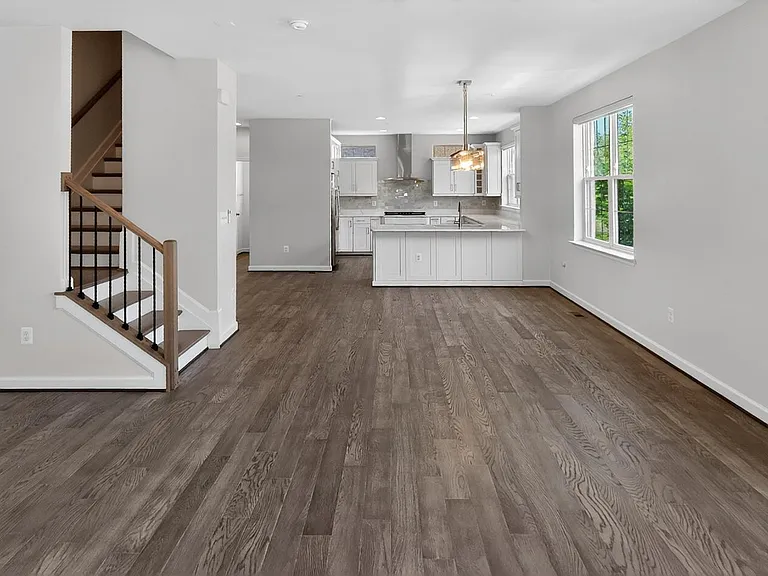 612 Leigh Way — Photo 26
