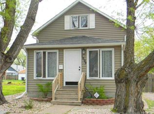 1009 W 29th St, Cheyenne, WY 82001