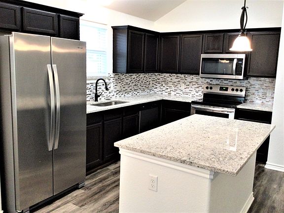 3rd image of 1325 Rosedale Springs Ln