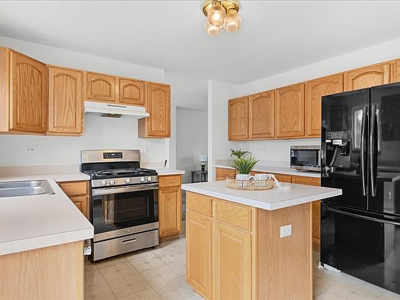 5th image of 418 Terrace Ln