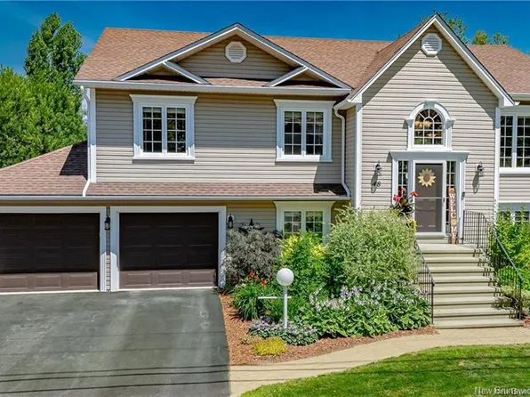 48 Peters Dr, Fredericton, NB E3G 0L2