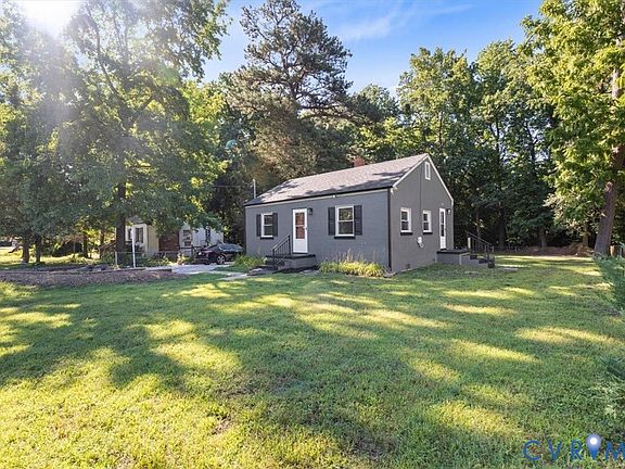 2nd image of 2459 Osborne Rd