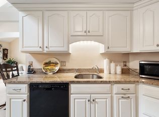 3 Chandler Dr #3, Atkinson, NH 03811