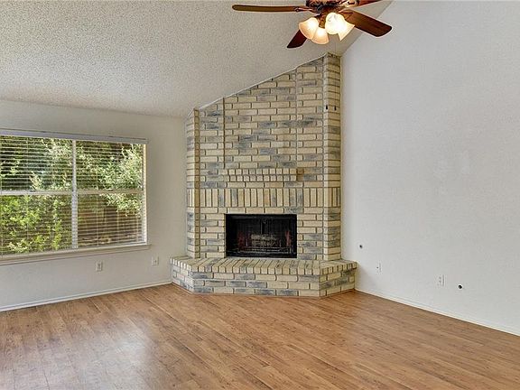 4th image of 8102 Cahill Dr