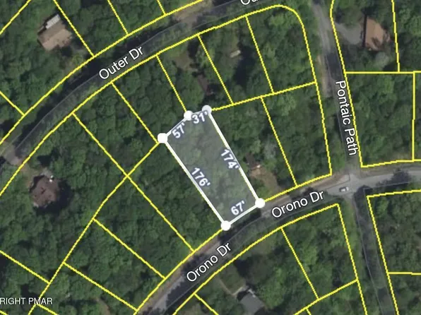 19 Orono Dr, Pocono Lake, PA 18347