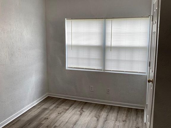 4th image of 5237 Carmen St