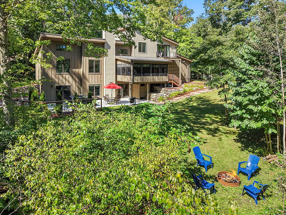 1st image of 15741 Auldway Rd