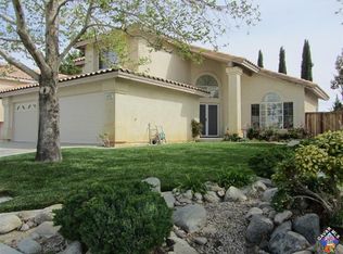 44500 Sandhurst Ln, Lancaster, CA 93536