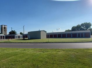238 E Pearl St, Portland, IN 47371