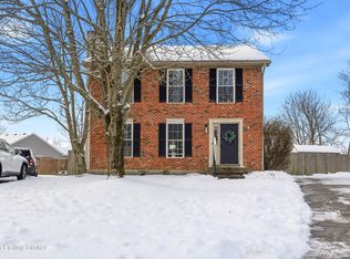 1410 Maple Ridge Ct, Simpsonville, KY 40067