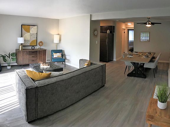 2nd image of 6719 Maple Dr APT 4