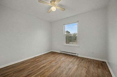 5th image of 3805 Pleasant Ave APT A