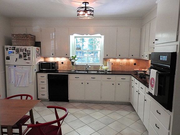 4th image of 6611 Wheeler Dr