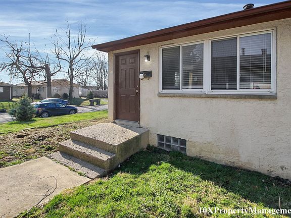 2nd image of 2451-2459 Hiawatha St