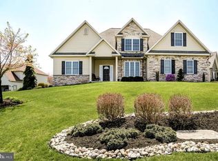 6611 Norfolk Pl, Harrisburg, PA 17111