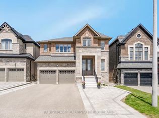 1428 Lawson St, Innisfil, ON L9S0N7
