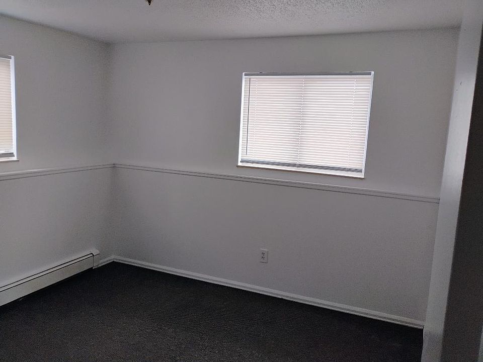 1st image of 1110 Agate Pl