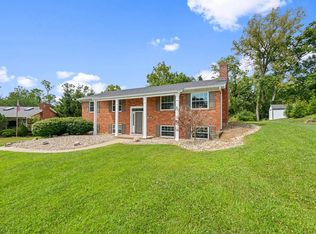 6334 Blueberry Hill Ct, Cincinnati, OH 45248