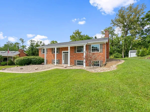 6334 Blueberry Hill Ct, Cincinnati, OH 45248