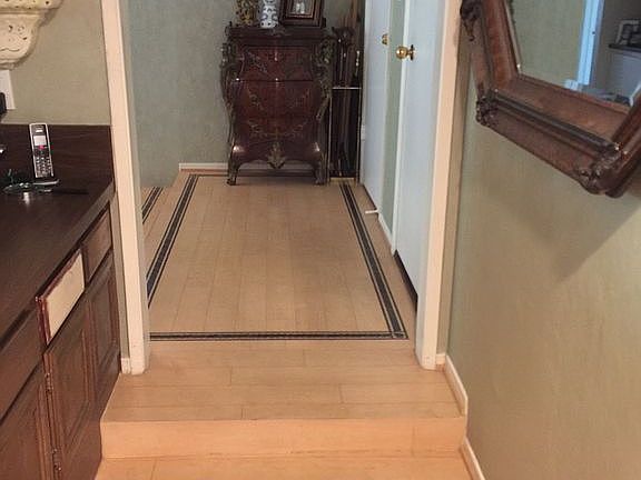5th image of 5330 Yarmouth Ave Unit 216