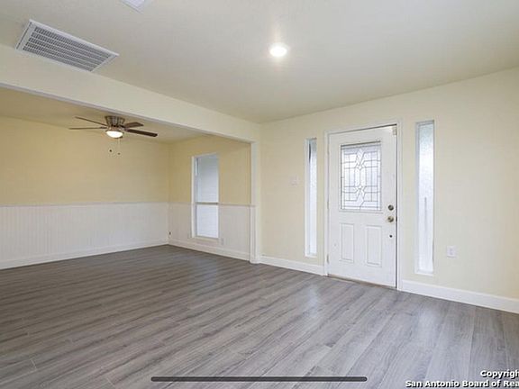 3rd image of 226 Delmar St