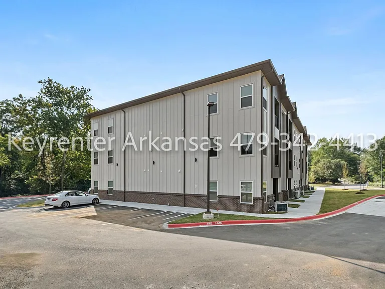 Bacardi on the Hill | Fayetteville Living — Photo 67
