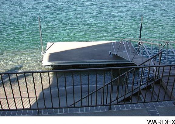 5th image of 807 Riverfront Dr