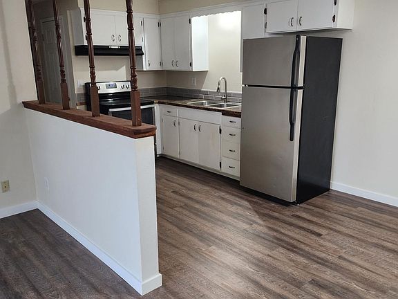 4th image of 3432 Hoyt Ave APT 3