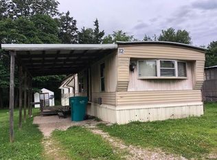 12 Pear Tree Ct, Gerald, MO 63037