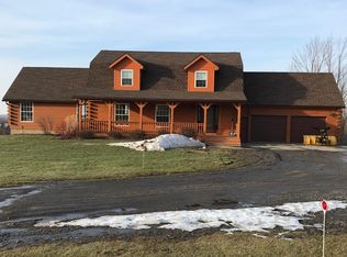 3020 Straight Rd, Fredonia, NY 14063