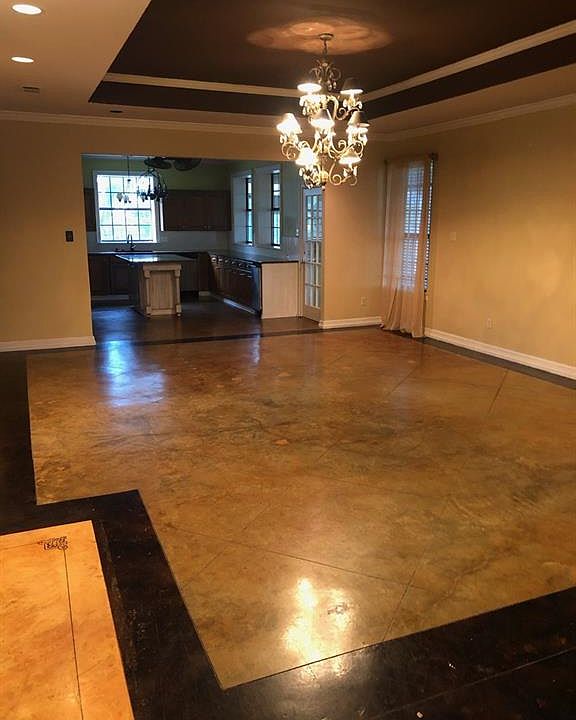 1st image of 1541 E Sunset Blvd