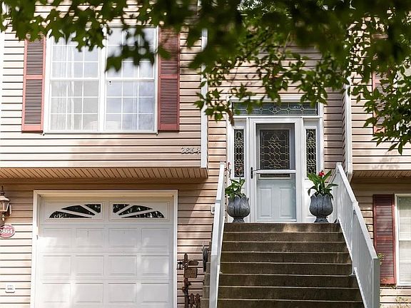 4th image of 2864 Hopkins Dr