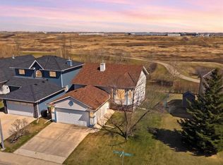 111 W Coverton Close NE, Calgary, AB T3K 4P4