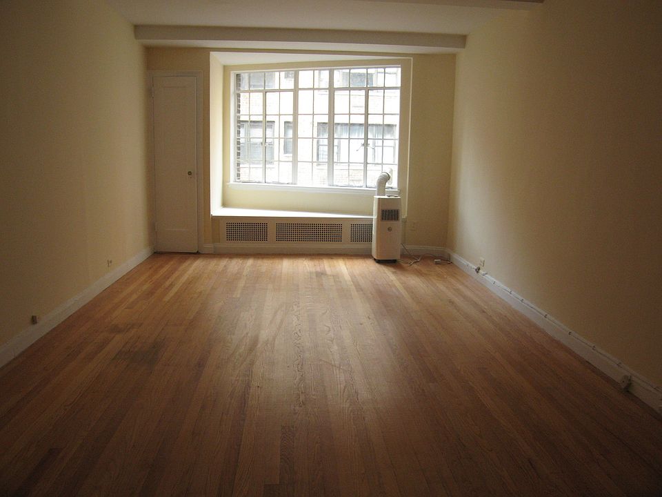 1st image of 304 E 41st St #B904