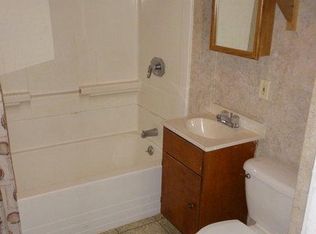 34 Puritan Ave, Worcester, MA 01604