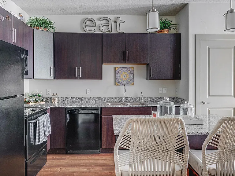 Kitchen 4