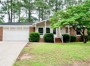 1904 Eichelberger Dr, Fayetteville, NC 28303