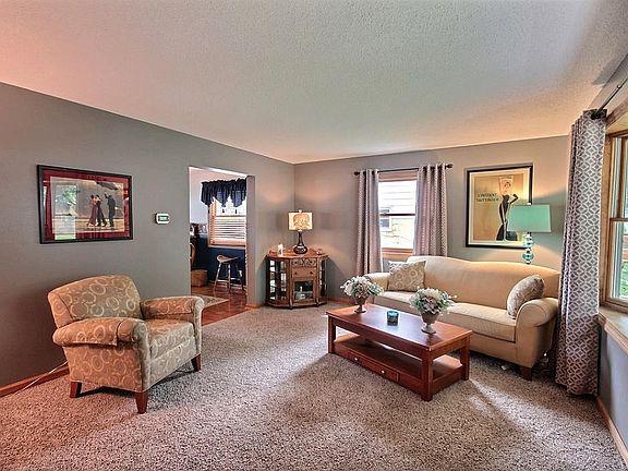 2nd image of 235 Shelly Ln