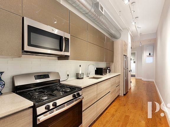 3rd image of 2 Wooster St Suite 3L